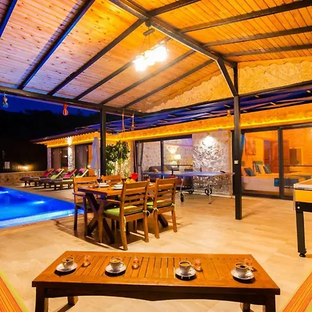 Uzumlu Village 2 Bedroom 6085 Villa Kalkan
