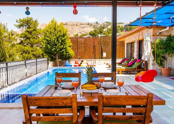 Uzumlu Village 2 Bedroom 6085 * Kalkan