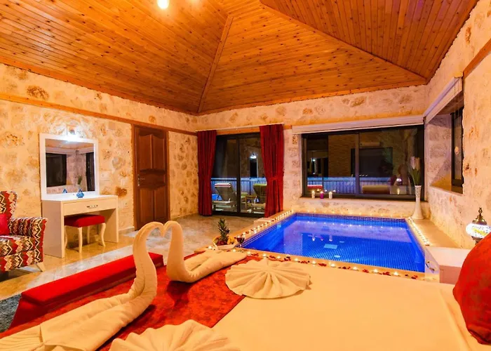 Uzumlu Village 2 Bedroom 6085 Villa Kalkan