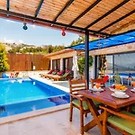 Uzumlu Village 2 Bedroom 6085 *