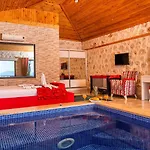 Villa Uzumlu Village 2 Bedroom 6085 *
