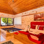 Villa Uzumlu Village 2 Bedroom 6085 *