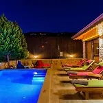 Uzumlu Village 2 Bedroom 6085 Villa