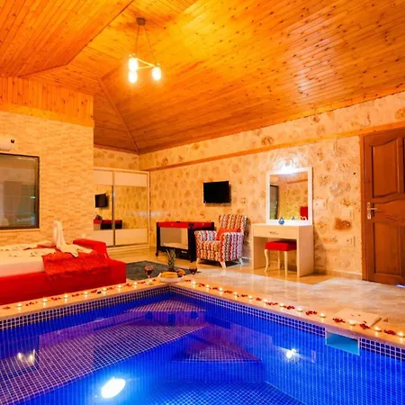 ヴィラ Uzumlu Village 2 Bedroom 6085 カルカン